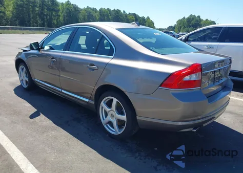 2012 Volvo S80 T6/T6 Platinum/T6 Premier Plus z USA, uszkodzony, nr VIN YV1902AH1C1163384